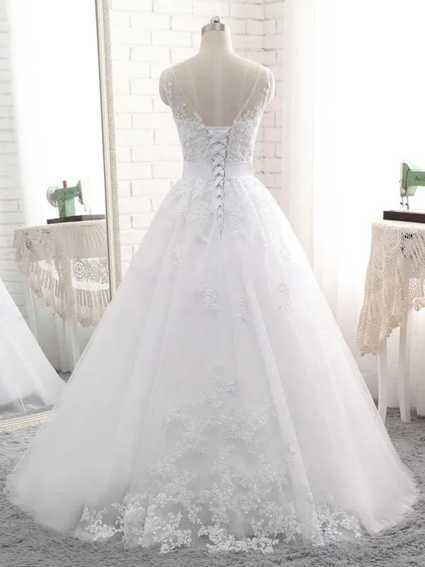 Elegant Lace-Up Ball Gown Wedding Dresses